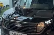 Shorts video Ford Transit Courier Comfort