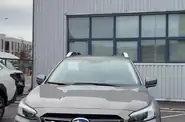 Shorts video Subaru Outback Touring