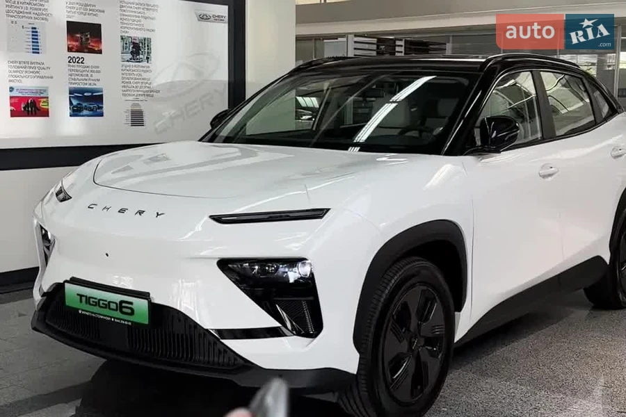 Chery Tiggo 6 - відеоповідомлення