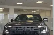 Shorts video Ford Ranger Raptor Base