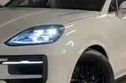 Shorts video Porsche Cayenne Coupe Black Edition