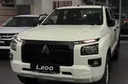 Shorts video Mitsubishi L 200 Invite