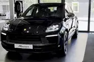 Shorts video Porsche Macan Base