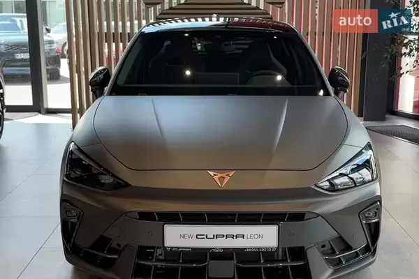 Відчути Cupra Leon