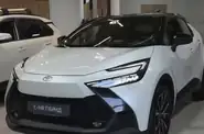 Shorts video Toyota C-HR Lounge