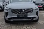 Shorts video Volvo XC90 Ultra Bright