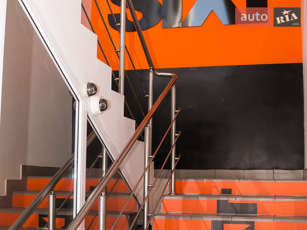 SIXT СТО SIXT СТО