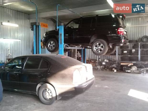 Автоцентр на Карельском Автоцентр на Карельском