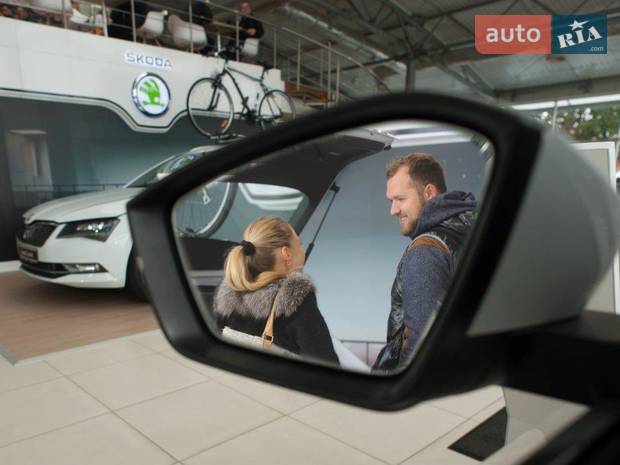 Автоцентр "Прага Авто на Кільцевій" Автоцентр "Прага Авто на Кільцевій"
