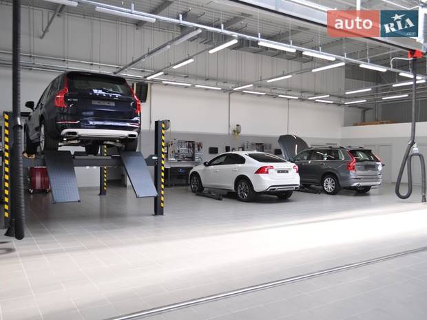 Volvo Car - Київ Аеропорт Volvo Car - Київ Аеропорт