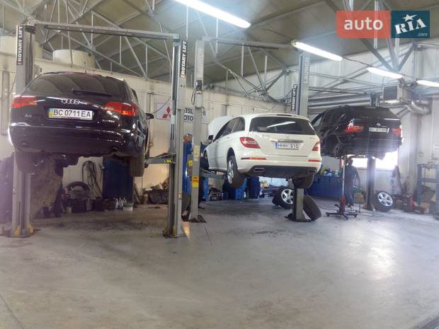 Автосервіс на Південному Автосервіс на Південному