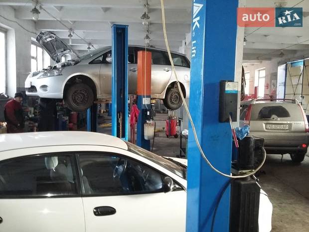 ООО "Днепропетровский Автотехцентр" ООО "Днепропетровский Автотехцентр"