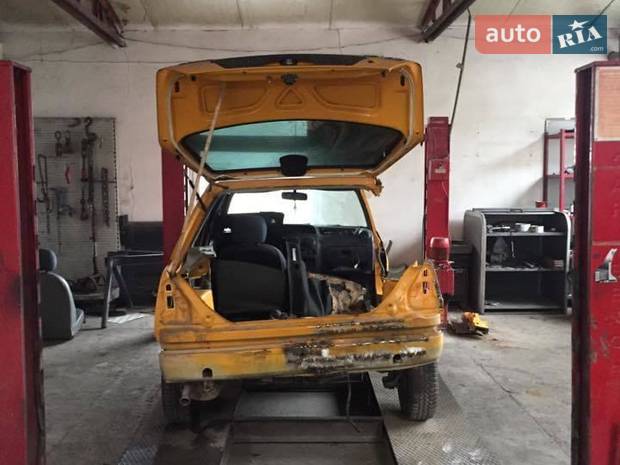 autototallogistic autototallogistic