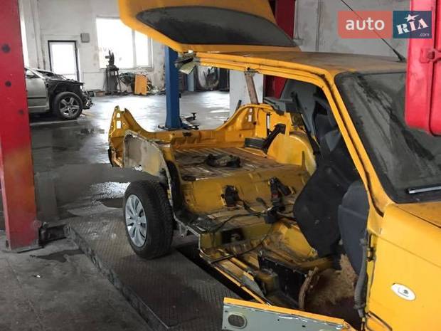 autototallogistic autototallogistic