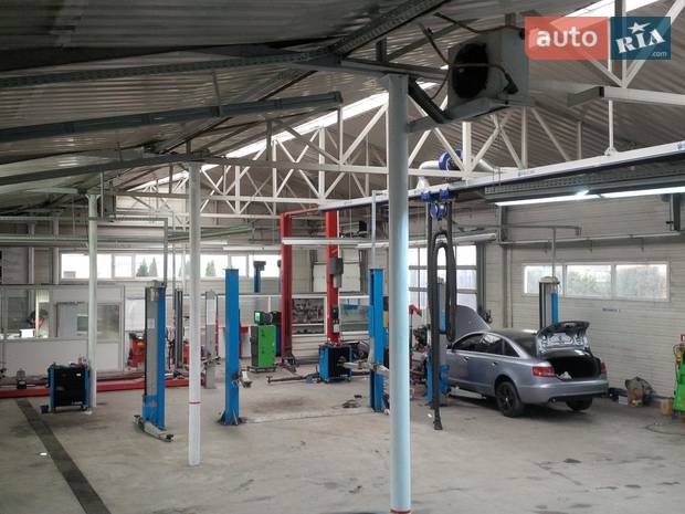 L Auto SRL L Auto SRL