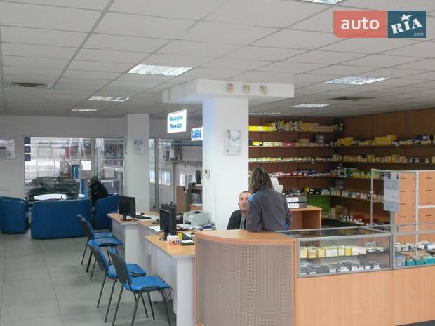 L Auto SRL L Auto SRL
