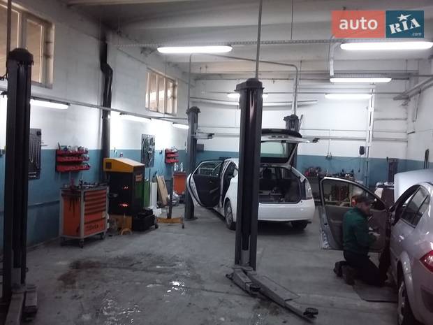 OCTALOR 77 GARAGE OCTALOR 77 GARAGE
