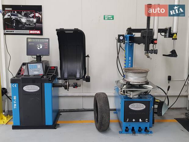 AUTO EXPERTS AUTO EXPERTS