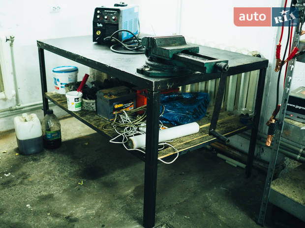 Детройт (Detroit Repair Shop) Детройт (Detroit Repair Shop)
