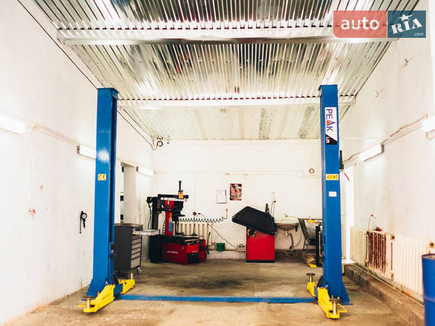 Детройт (Detroit Repair Shop) Детройт (Detroit Repair Shop)