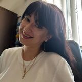 Виктория Продавець